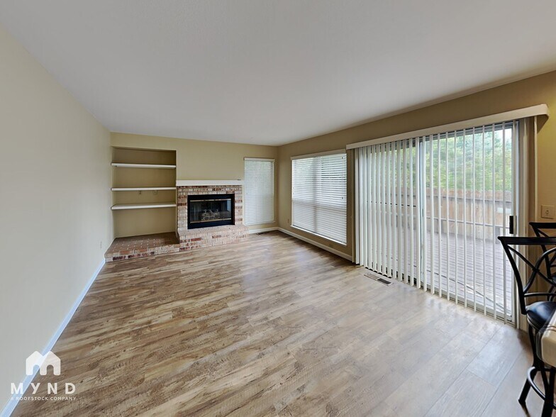 Building Photo - 4507 Highcrest Dr