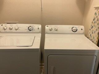 Building Photo - 5406 Greenplain Rd