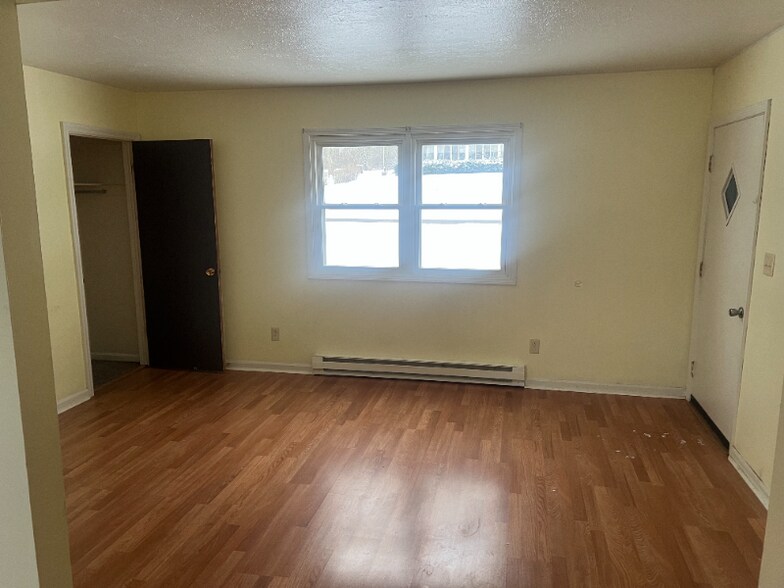 Building Photo - 12642 Sharon Lynn Dr