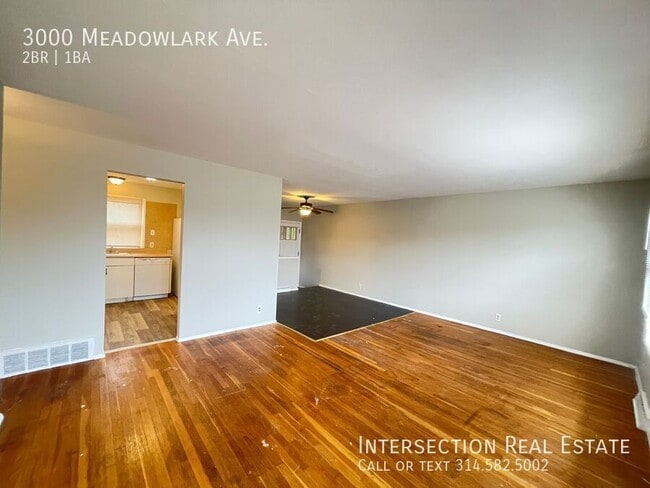 Building Photo - 3000 Meadowlark Ave