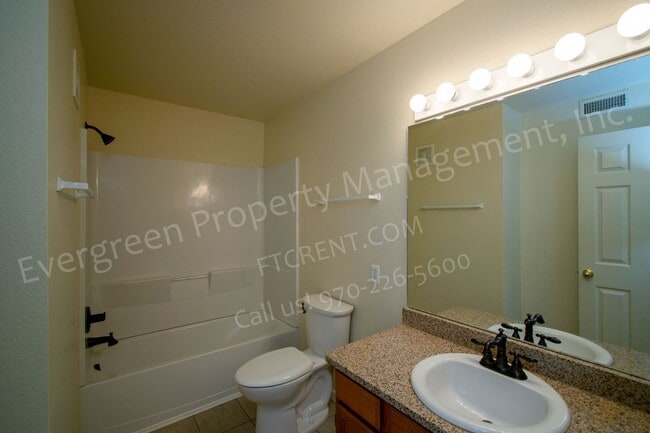 Building Photo - 1225 W Prospect Rd