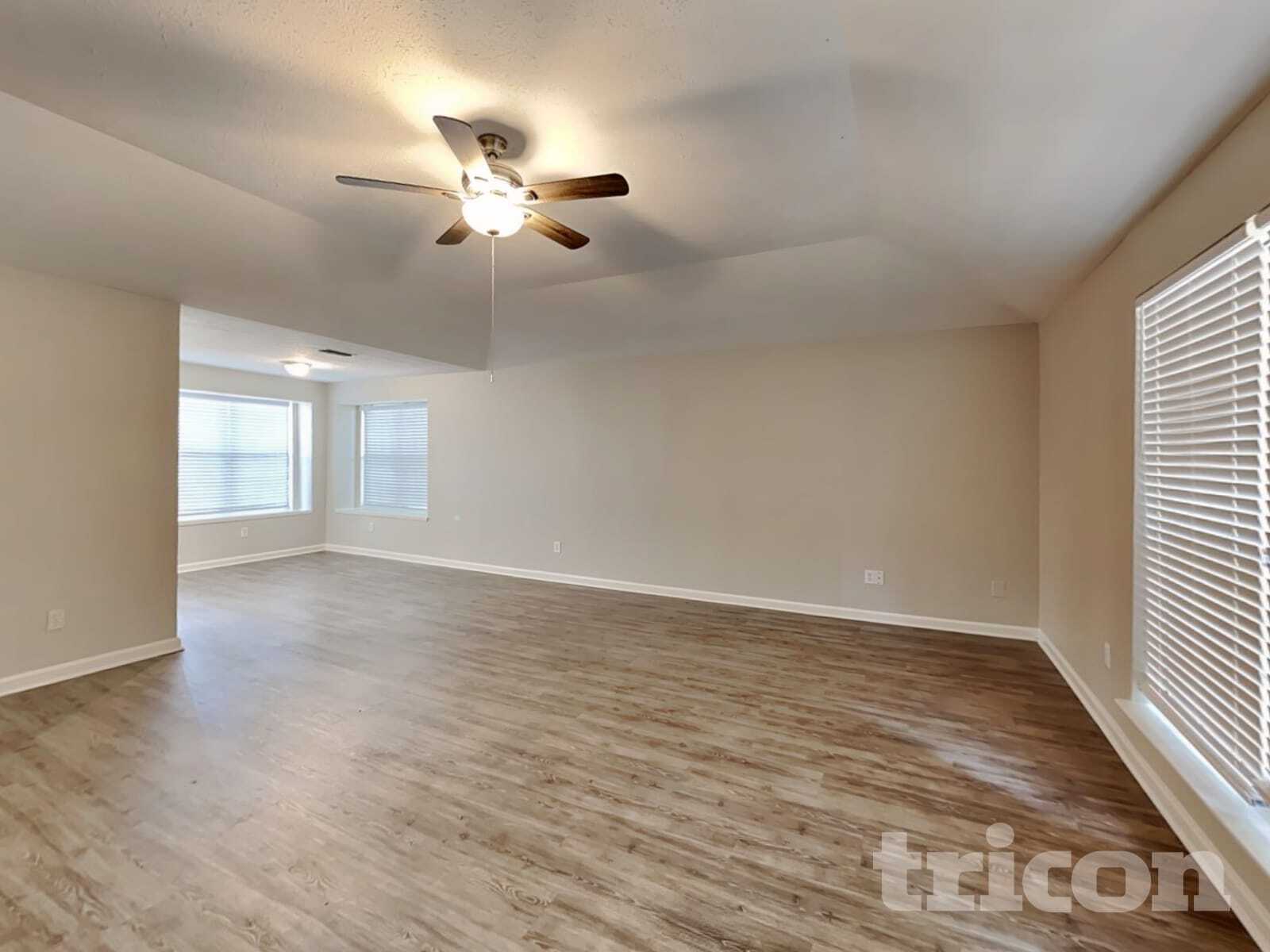 Building Photo - 2407 Springridge Dr