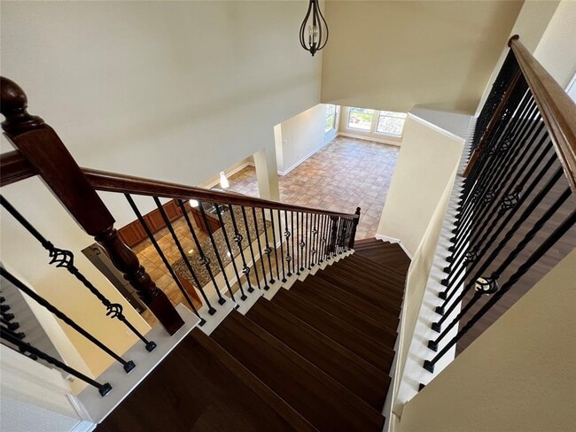 Building Photo - 15224 Interlachen Dr