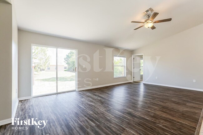Building Photo - 5404 2nd St W