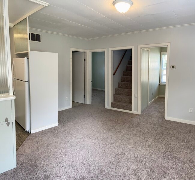 Building Photo - 1411 Portland Ave