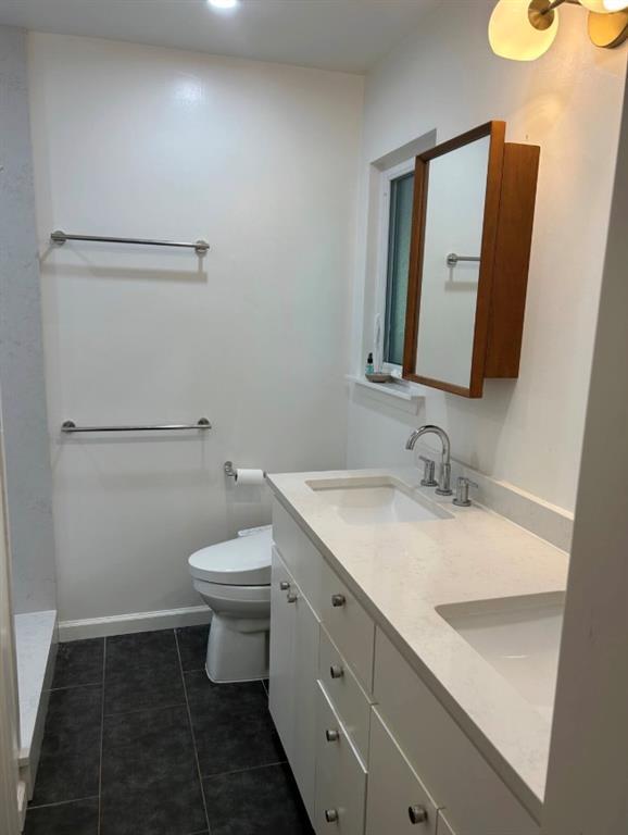 Building Photo - 1801 Barton Hills Dr
