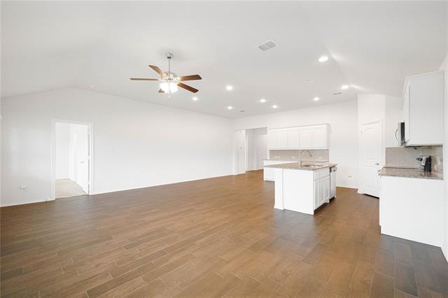 Building Photo - 4319 Cordata Dr