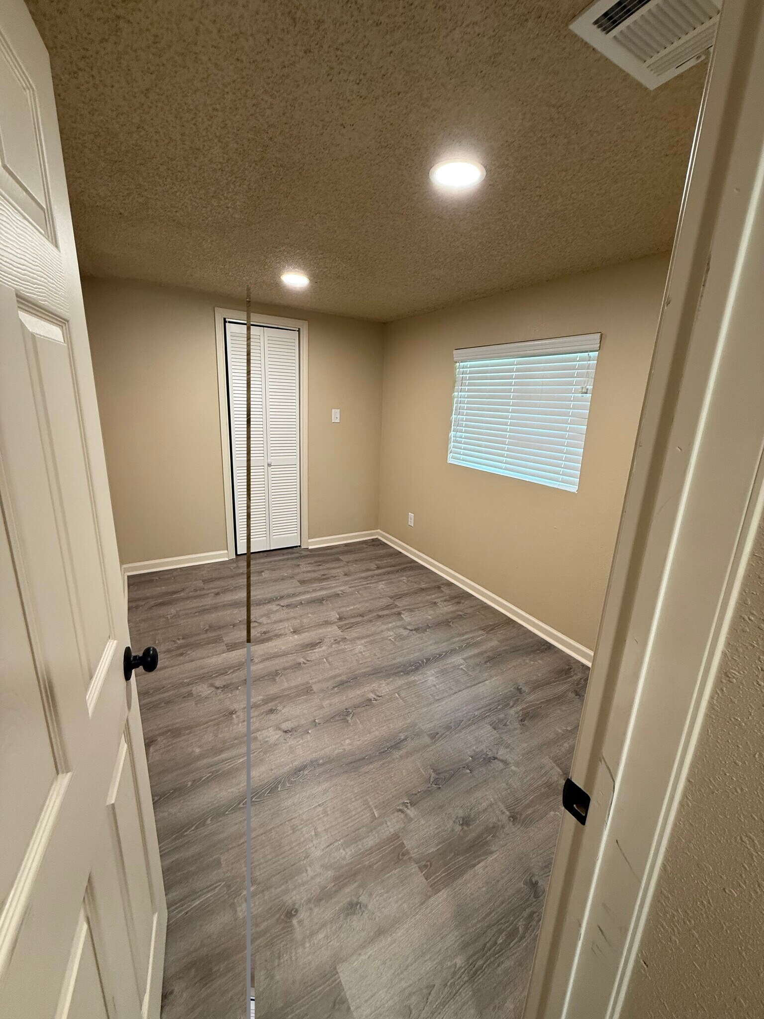 Building Photo - 760 Wayne Ave