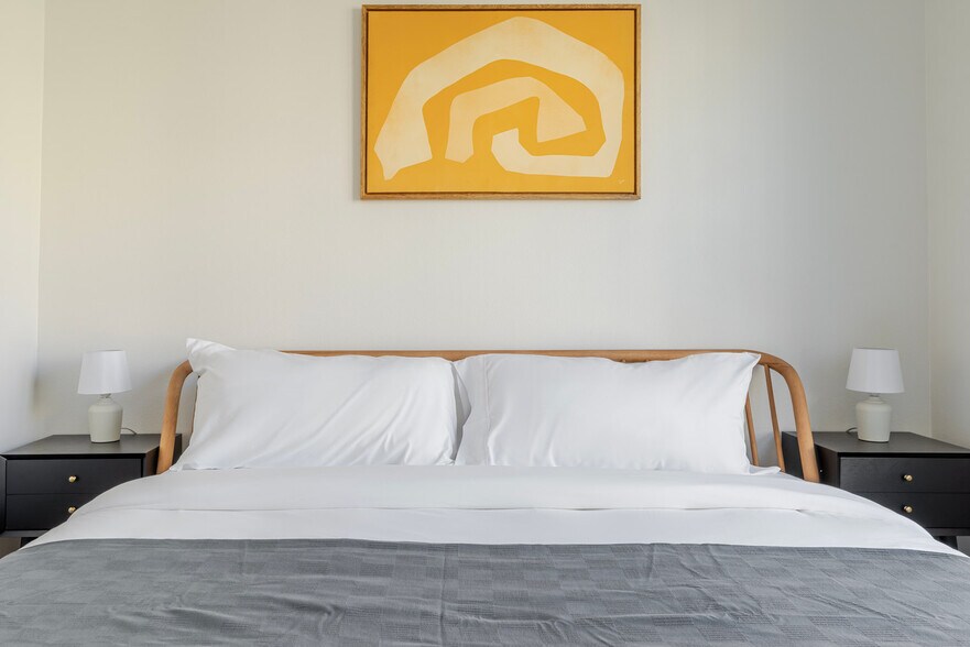 Building Photo - 1200 Rickabaugh Wy