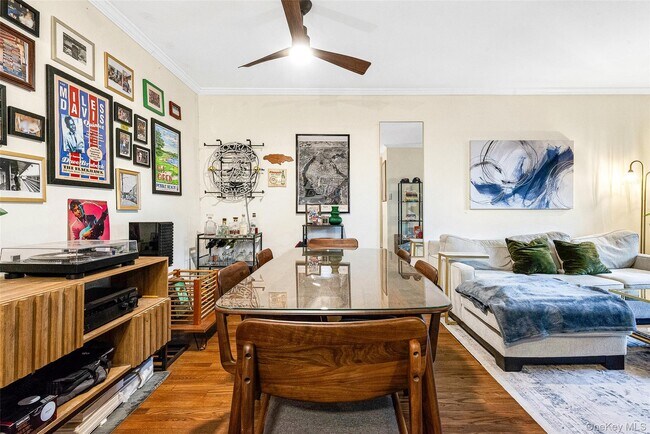 Building Photo - 100-11 67th Rd