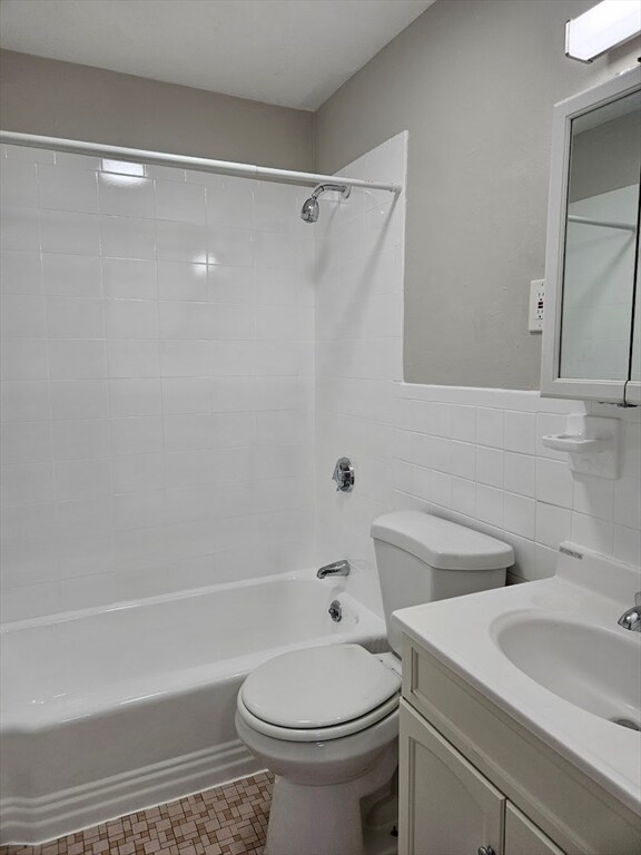 Building Photo - 572 Cummins Hwy