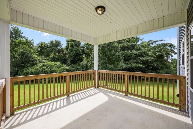 Building Photo - Welcome to Harvest Meadow!