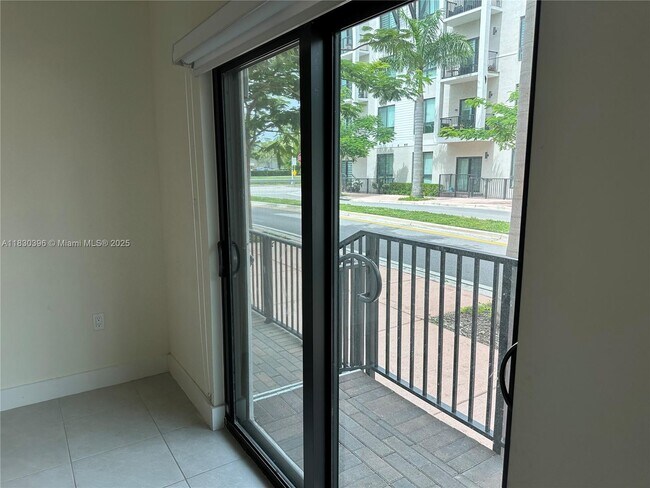 Building Photo - 8265 NW 41st St