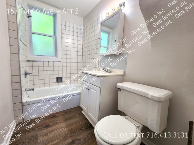 Building Photo - Charming 1-Bedroom Apartment in Prime West...
