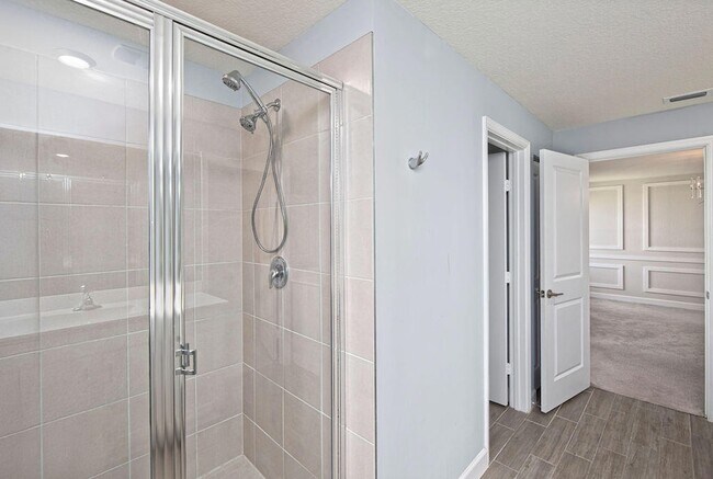 Building Photo - 12623 NW Copper Creek Dr