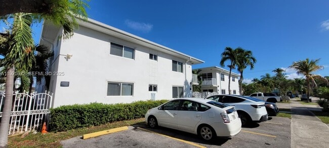 Building Photo - 1719 Wiley St