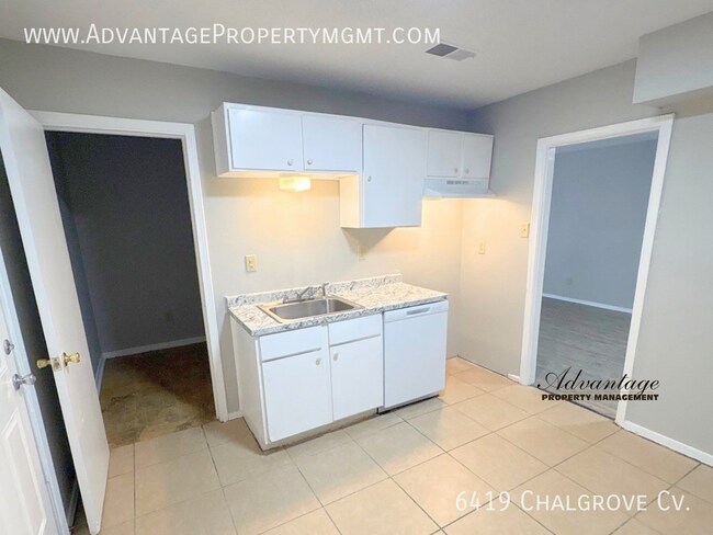 Building Photo - 6419 Chalgrove Cove