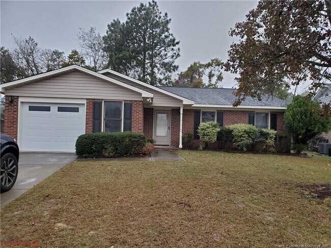 Primary Photo - 1652 Winnabow Dr