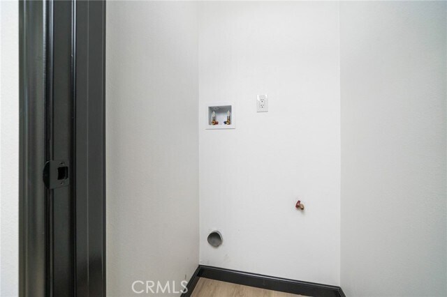 Building Photo - 14255 Long View Dr