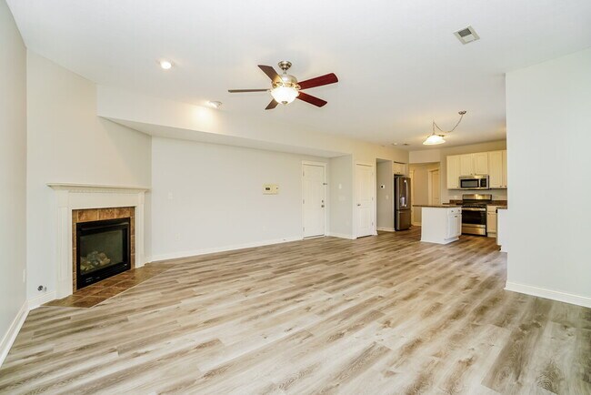 Building Photo - 608 Beckler Ln