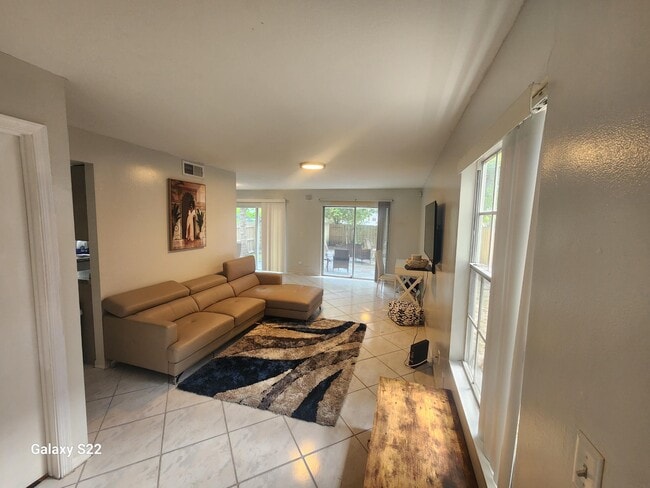 Building Photo - 5884 Dewberry Way
