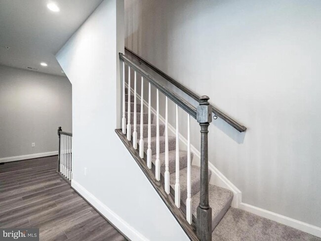 Building Photo - 3116 Detweiler Ln
