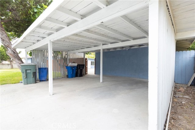 Building Photo - 1611 S 4th Ave