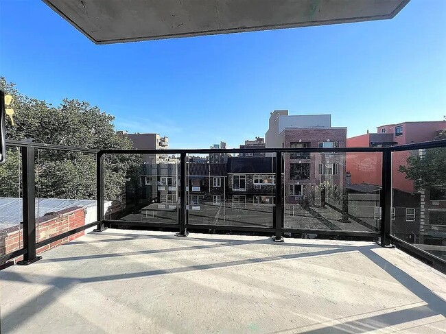 Building Photo - 23-29 30th Dr