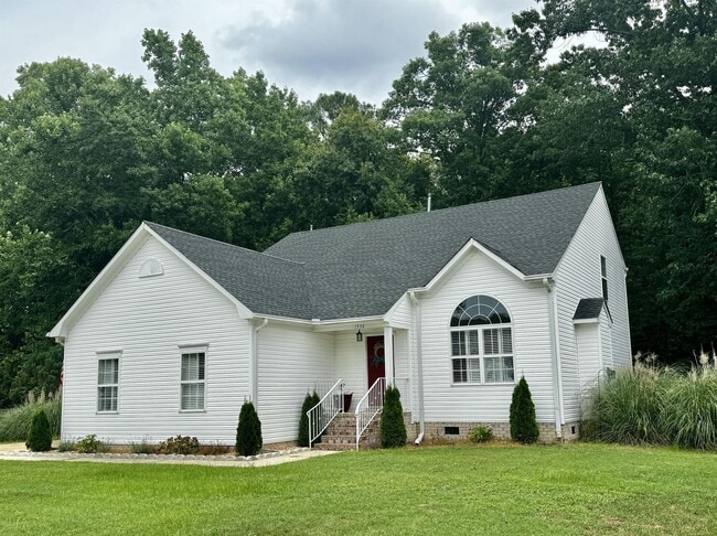 Primary Photo - Beautiful 3 bed, 2.5 bath home with a spac...