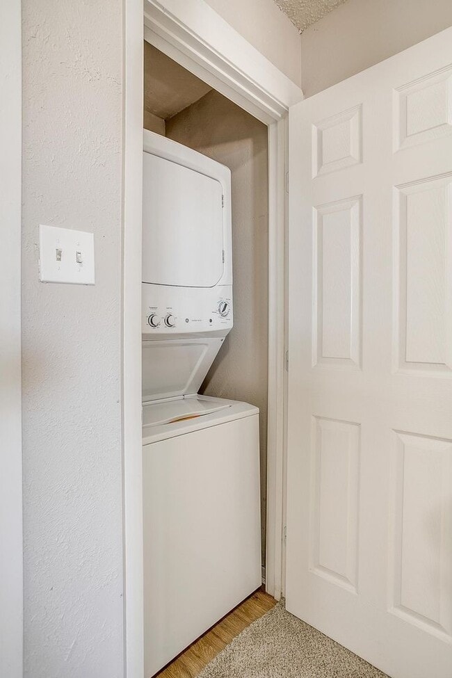 Building Photo - Cozy Apartment in a Great Location!