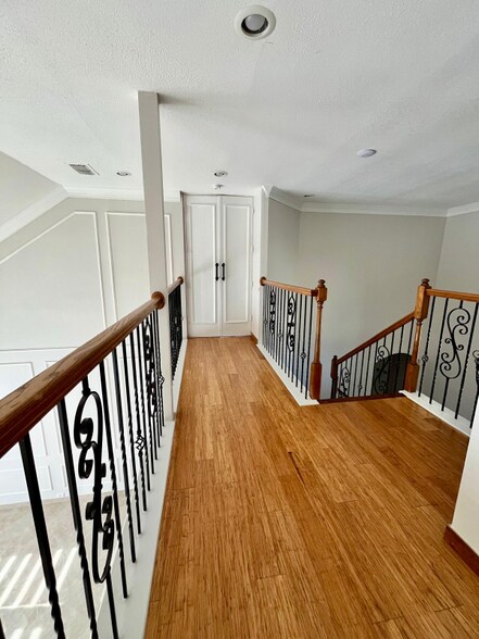 Building Photo - 3109 Glenmere Ct