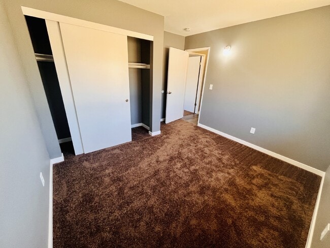 Building Photo - Two bedroom Home in South Joshua Tree