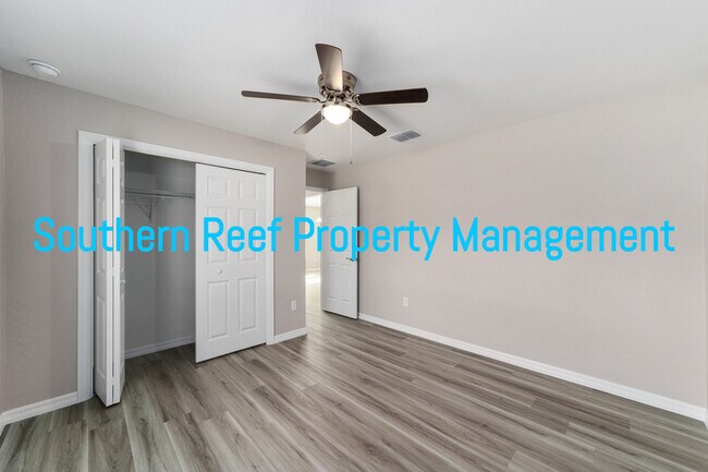 Building Photo - 6589 SW 144th Street Rd