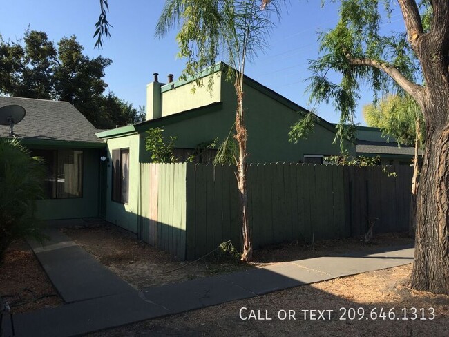 Building Photo - 2928 Whittier Ct