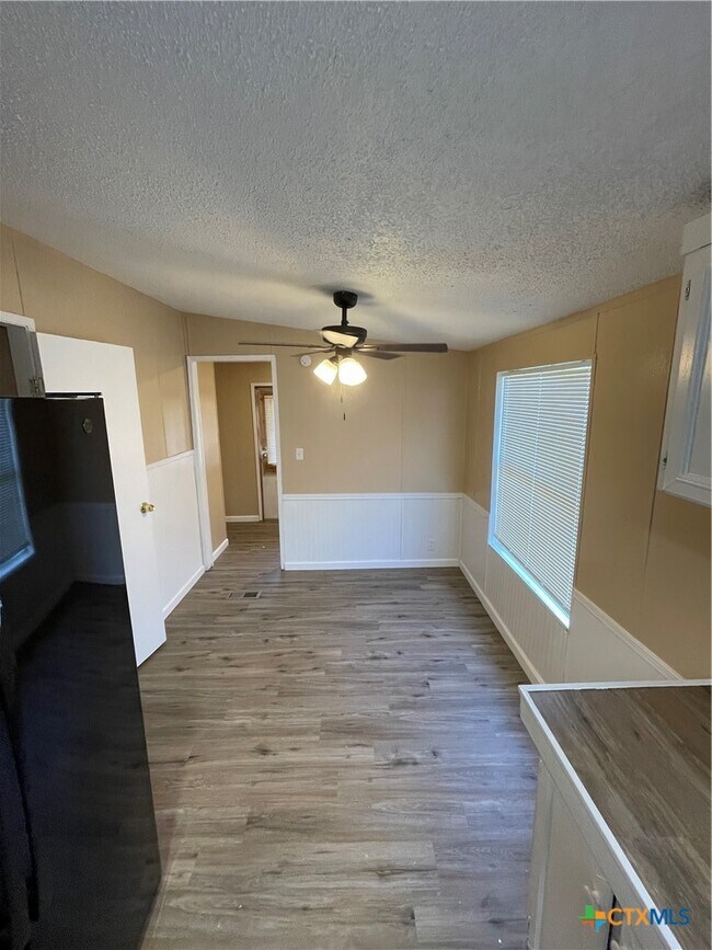 Building Photo - 629 Buck Trail