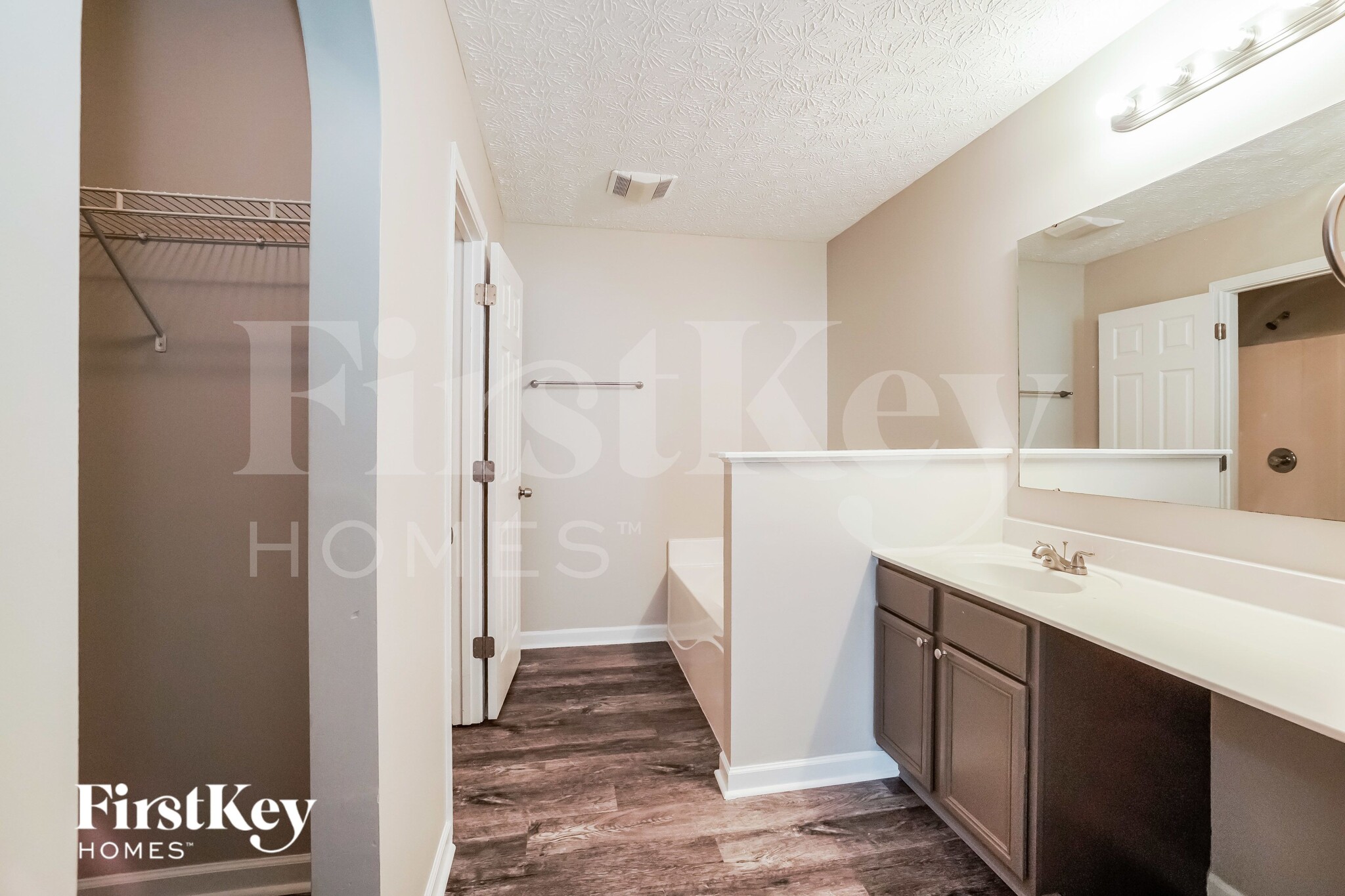 Building Photo - 3253 Kady Ln