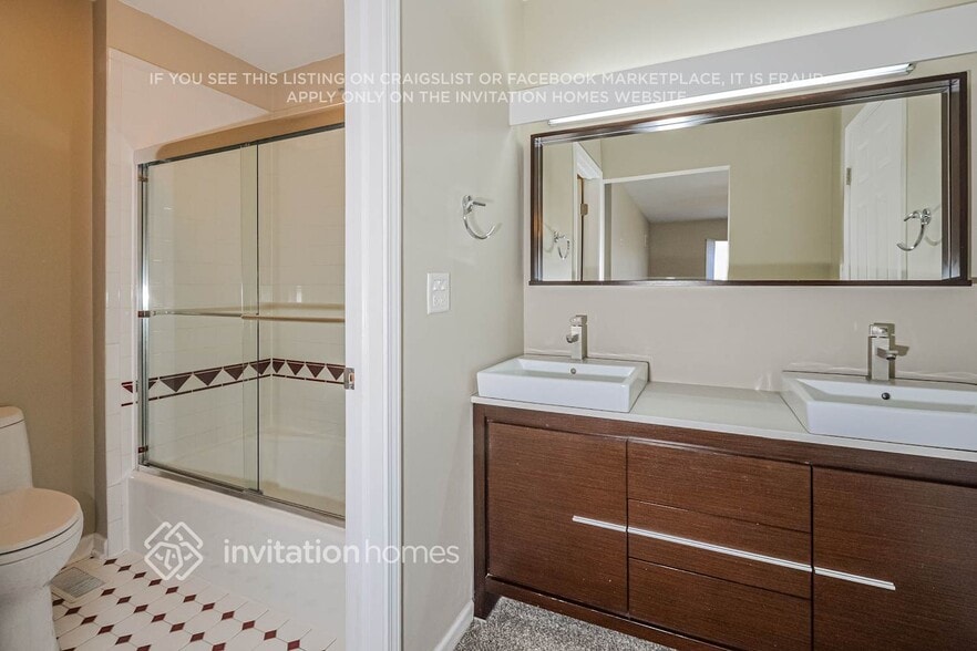 Building Photo - 1225 Dayton Rd