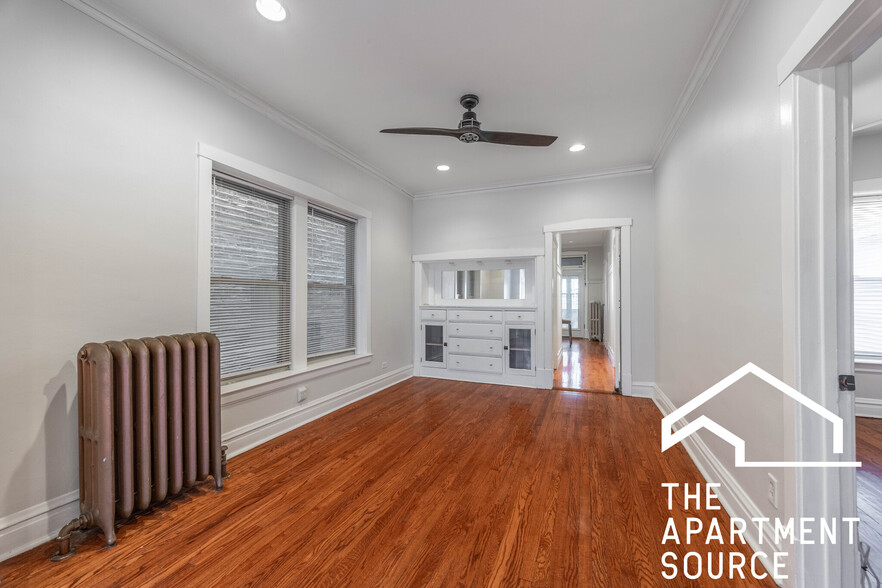 Building Photo - 2731 N Monticello Ave