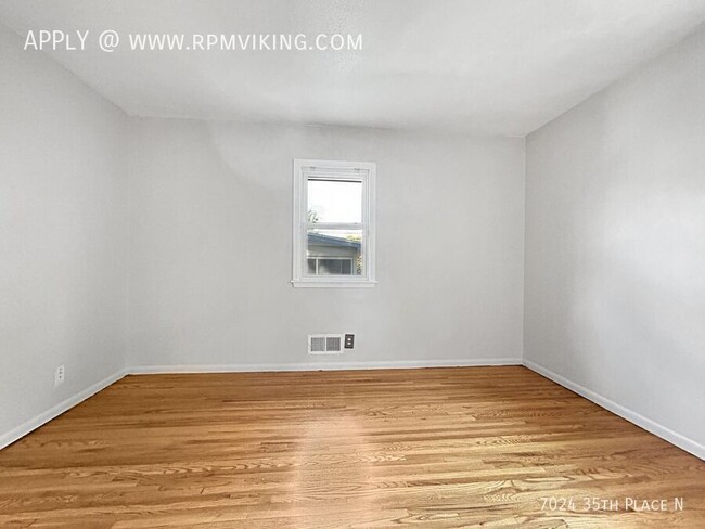 Building Photo - 3br 2ba 2cg ~ Security Deposit Free Altern...