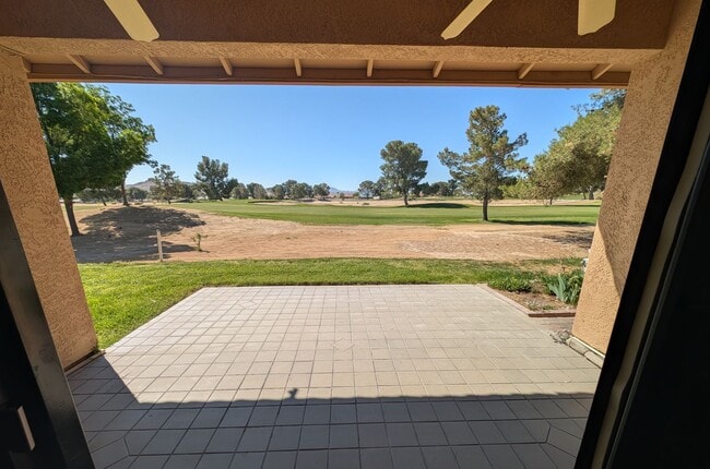 Building Photo - 27535 Lakeview Dr