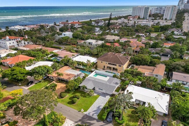 Building Photo - 3406 Robbins Rd