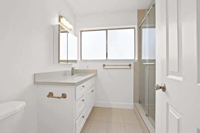 Building Photo - 25769 Marguerite Pkwy