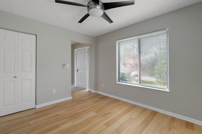 Building Photo - 6251 Tara Hill Dr