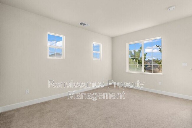 Building Photo - 638 W Gravino Dr
