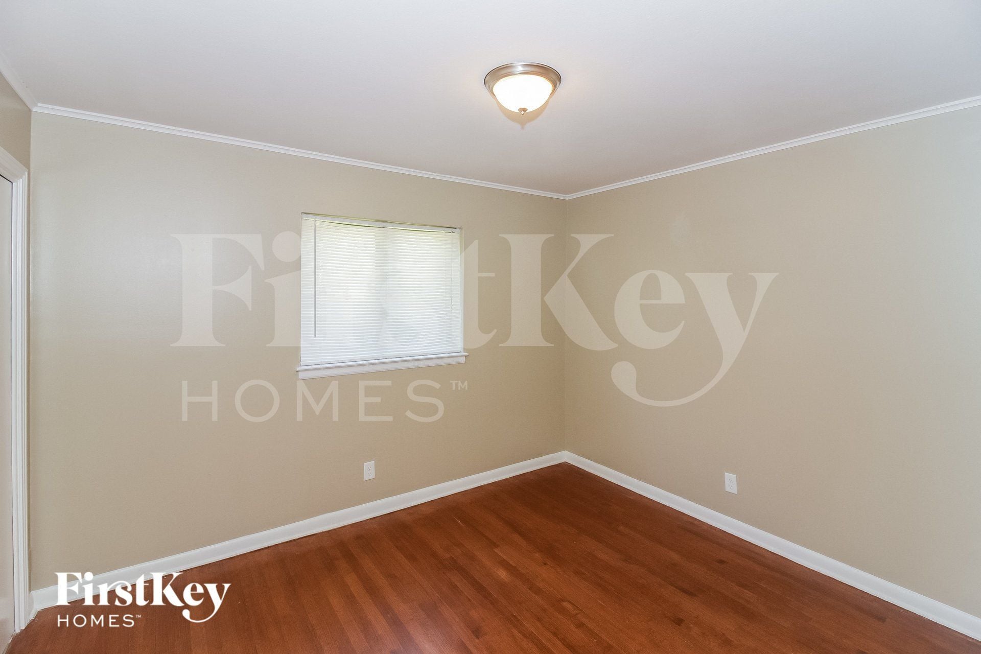 Building Photo - 5405 Lyford Ave