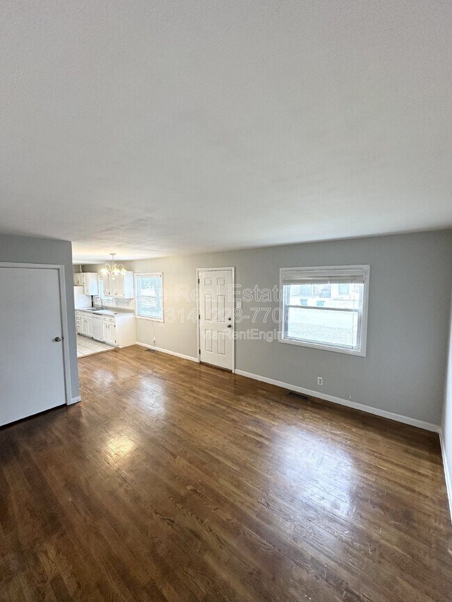 Building Photo - 12154 Parkwood Pl