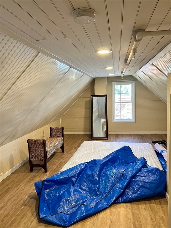 Building Photo - 54 Longmeadow Rd