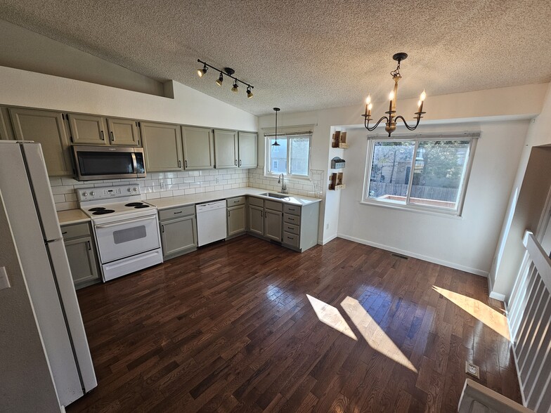 Building Photo - 5145 Slickrock Dr