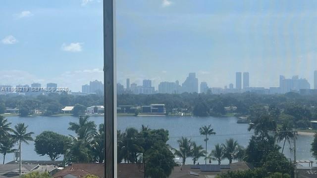 Building Photo - 1780 NE 191st St