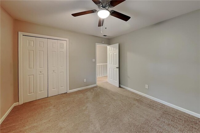 Building Photo - 2052 Sumter Ct